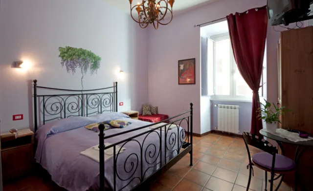 Room, Triple, Bed And Breakfast Rhome86 2/2