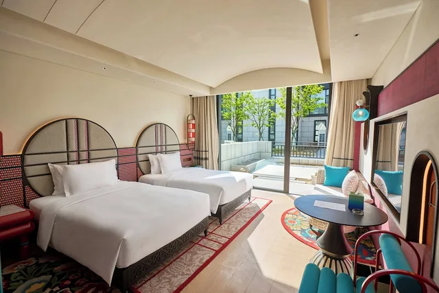 غرفة قياسية بسريرين مزدوجين، Hotel Indigo Sayram Lake by IHG 3/10