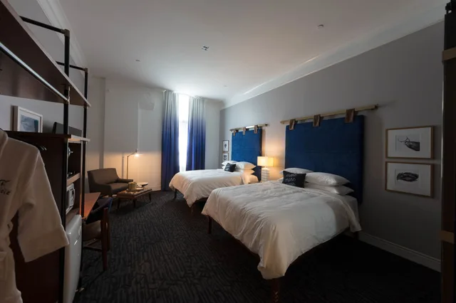 Room, 2 Queen Beds, Trundle Bed, Hotel Trundle 2/3