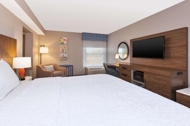 استوديو بسرير كينج مع أريكة لذوي الإعاقة، Hampton Inn Princeton 5/10