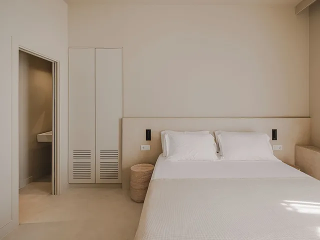 غرفة سوبيريور ثلاثية بسرير مزدوج وسرير فردي، Boutique Les Clarisses 1/10