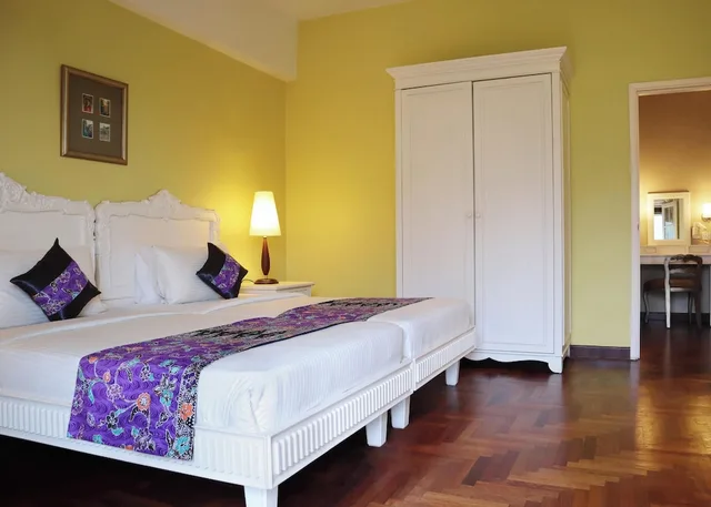 جناح بسريرين منفصلين بغرفة نوم واحدة، Colmar Tropicale, Berjaya Hills 1/2