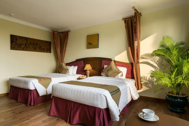 Superior, Twin Beds, ANGKOR CENTURY RESORT AND SPA 6/7