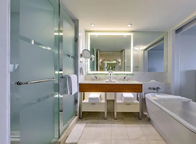 Reserve, King Bed, Fountain View، Grand Hyatt Baha Mar 3/3