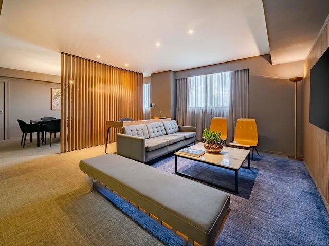 Executive, Suite, King Bed, Club Lounge Access, Pullman Sao Paulo Guarulhos Airport 3/8