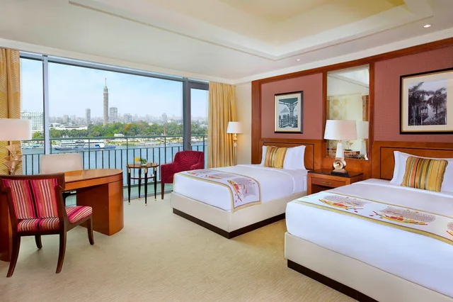 غرفة ديلوكس رباعية بإطلالة، The Nile Ritz-Carlton, Cairo 1/5