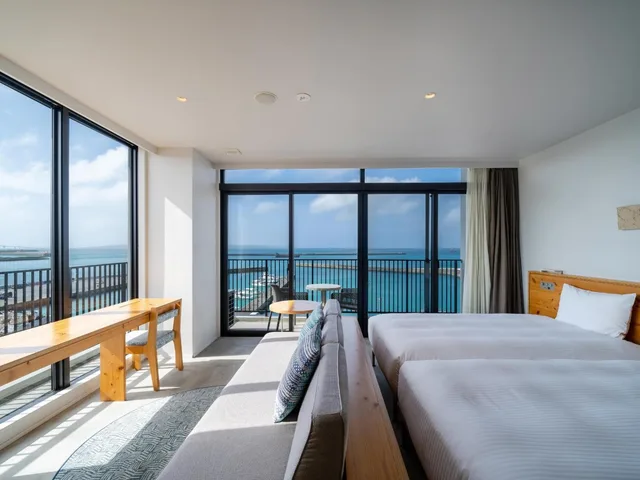Superior, Twin Beds, Sea View, Hotel Locus 1/9