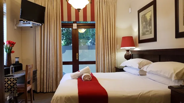غرفة سوبيريور بسريرين منفصلين، Villa Lugano 3/6