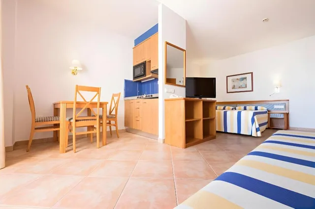 استوديو بسرير مزدوج، Rosamar Ibiza Hotel 7/10