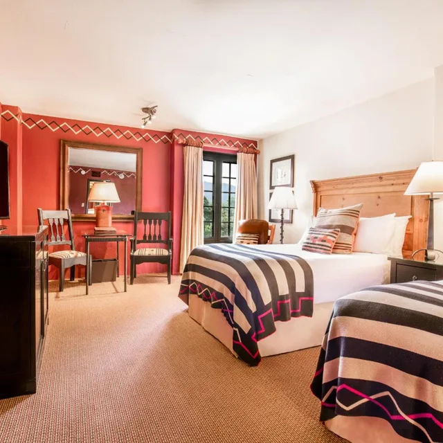 غرفة بسرير مزدوج، Inn And Spa At Loretto 2/4