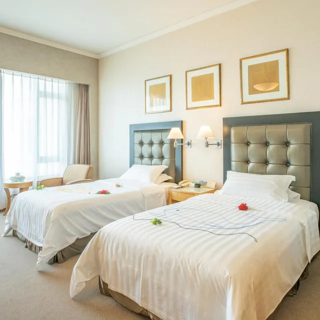 Premier, Twin Beds, Shantou Junhua Haiyi Hotel 1/9