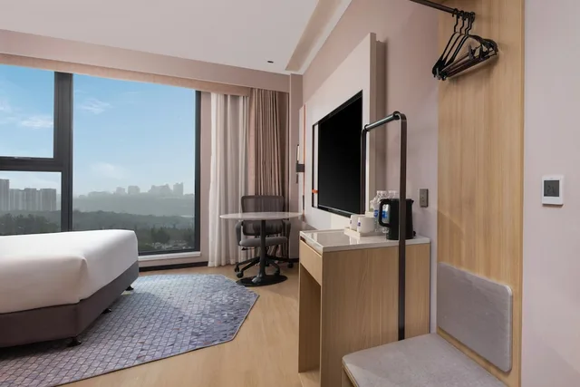 Holiday Inn Express Gongyi City Center by IHG، Gongyi 22/49