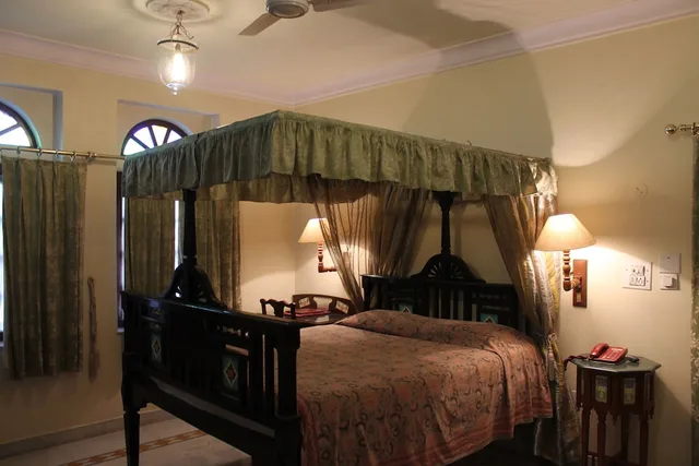 Super, Deluxe, Single Bed، Hotel Madhuban 3/3