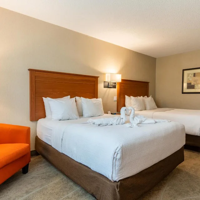 Room, 2 Queen Beds, Best Western Glengarry Hotel 2/6