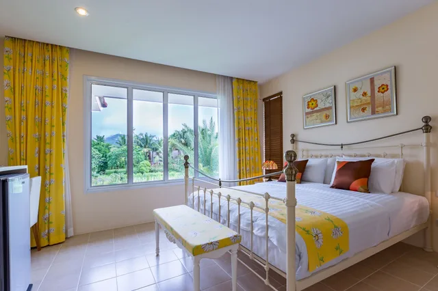 Beach, 9 Bedrooms, Villa, 9 King Beds, Private Pool, Fisherman Way Beach Resort 4/10