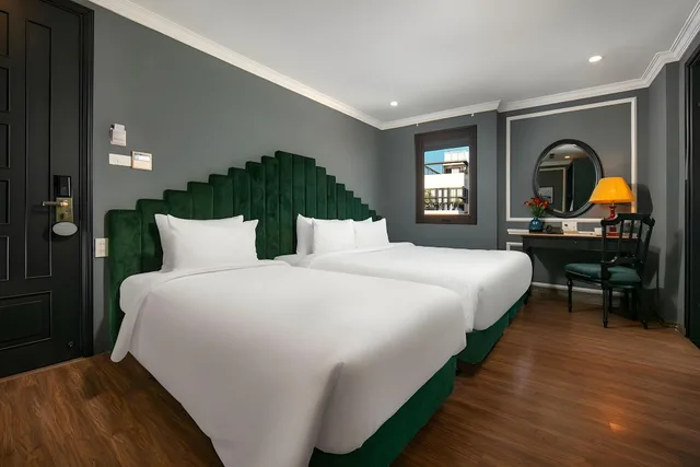 غرفة عائلية ثلاثية بثلاثة أسرّة، La Selva Premium Hotel 1/1