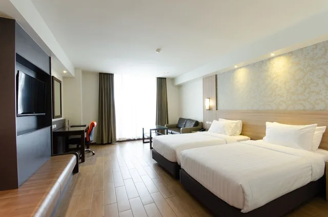 Grand, Twin Beds, DYNASTY GRANDE HOTEL 1/3