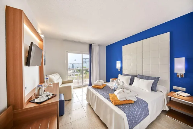 غرفة قياسية رباعية بسرير مزدوج، Ibersol Torremolinos Beach 2/5