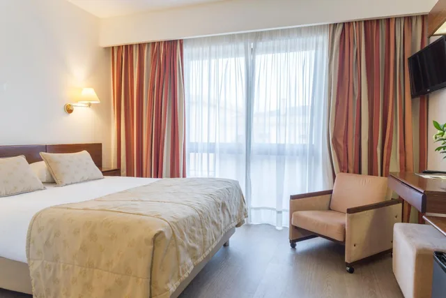 غرفة مفردة، Hotel Cinquentenario & Conference Center 2/12