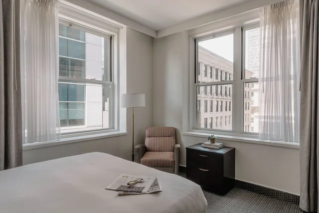 Superior, Queen Bed, Kitchenette, Club Quarters Hotel In Boston 1/10
