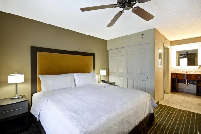 جناح بشرفة بغرفة نوم واحدة، Homewood Suites By Hilton Durham Chapel Hill I 40 2/4