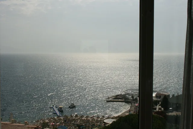 Bougainville Bay Hotel، ساراندا 73/78