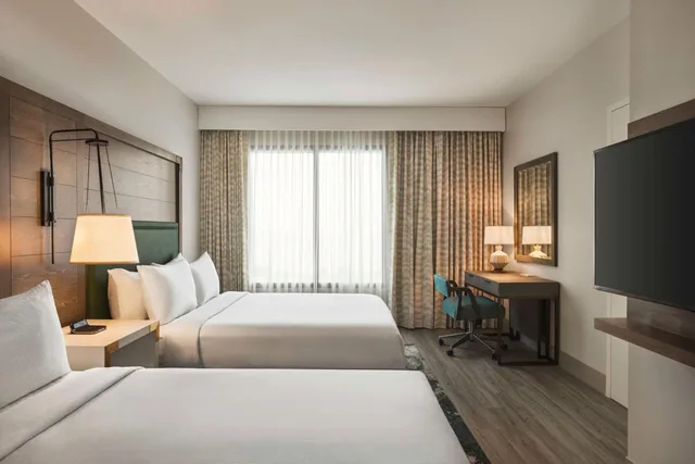Suite, 2 Queen Beds, Gulf View, Bathtub, Accessible، Embassy Suites by Hilton Panama City Beach Resort 1/10