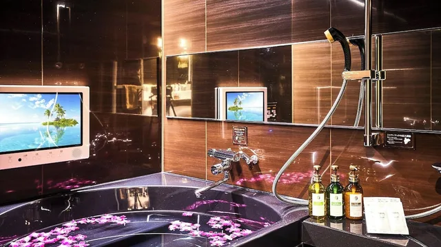 Platinum, Suite, 2 Queen Beds، Hotel Balian Nanba Shinsaibashi - Adults Only 3/5