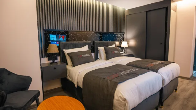 غرفة بسريرين منفصلين، CIP Istanbul Hotel 1/1