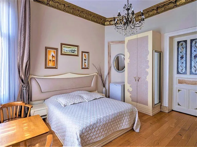 جناح عائلي بسرير مزدوج وسرير فردي بغرفتي نوم، RAGIP PASHA APARTMENTS 1/1