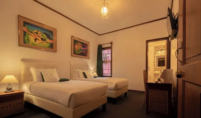 غرفة سوبيريور بسرير كوين، Fleur De Lys Hotel 6/10