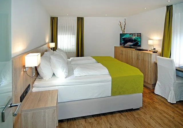 Deluxe, Double Bed, Allegro 3/4