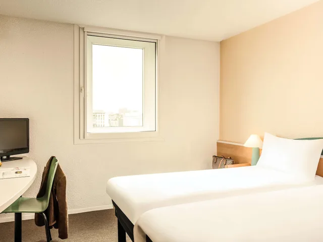 غرفة قياسية بسريرين منفصلين، Ibis Porte De Bercy 1/8