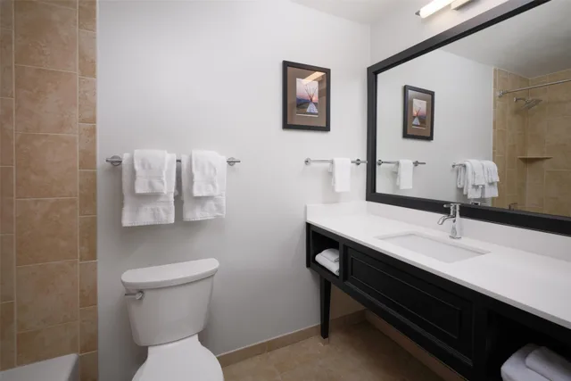 غرفة بسريرين كوين بإطلالة، Best Western Plus Hood River Inn 7/9