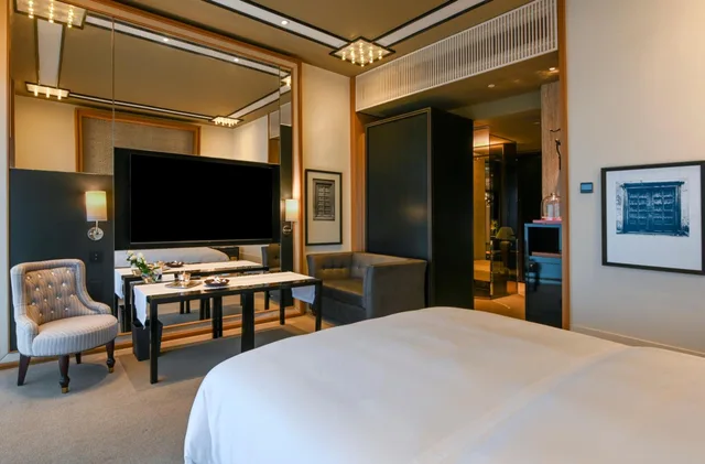1 Bedroom, Apartment, King Bed, Grand Hyatt Gurgaon 1/4