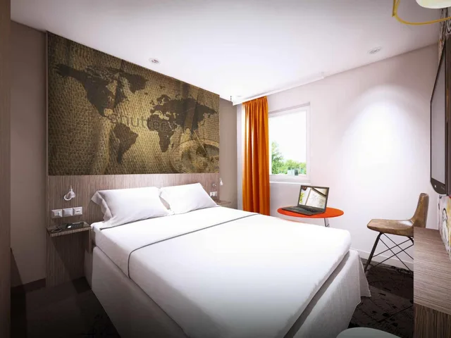 Standard, King Bed, Ibis Styles Hyeres Rooftop & Spa 2/6