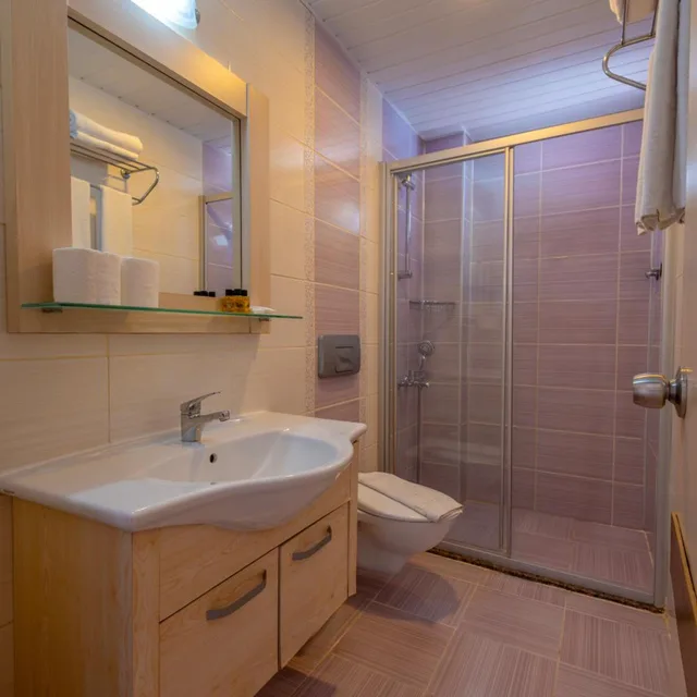 Family Suite, Hawaii Suite Beach Hotel 6/6