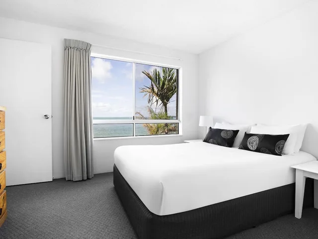 غرفة بسريرين كوين وسريرين منفصلين بـ3 غرف نوم، BreakFree Great Sandy Straits Hervey Bay 1/3