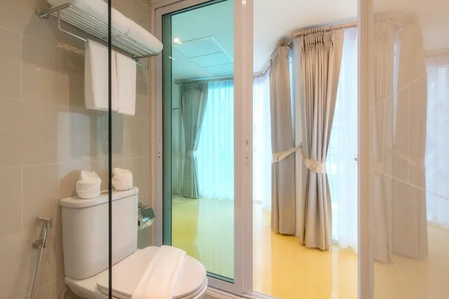 غرفة تنفيذية بسرير مزدوج بشرفة، Anajak Bangkok Hotel 5/10