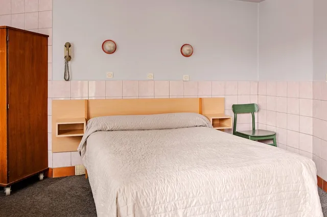 غرفة عائلية بسريرين مزدوجين، Hotel de la Comete 4/6