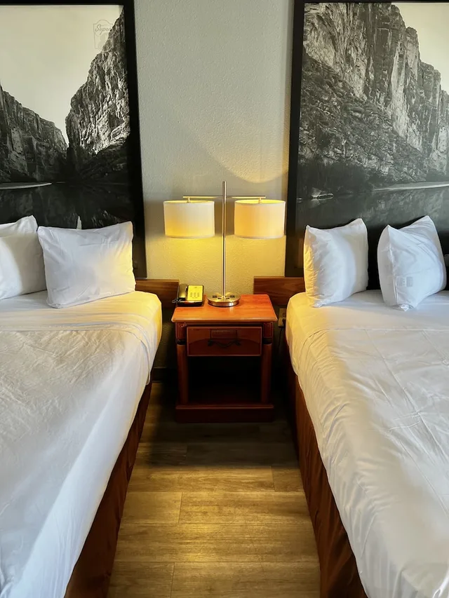 غرفة بسريرين كوين لذوي الإعاقة، Super 8 By Wyndham Sealy 5/9