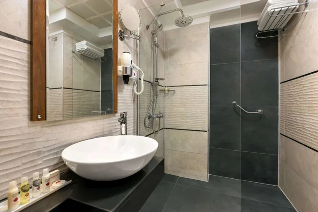 غرفة قياسية بسريرين منفصلين، Ramada By Wyndham Van 4/4