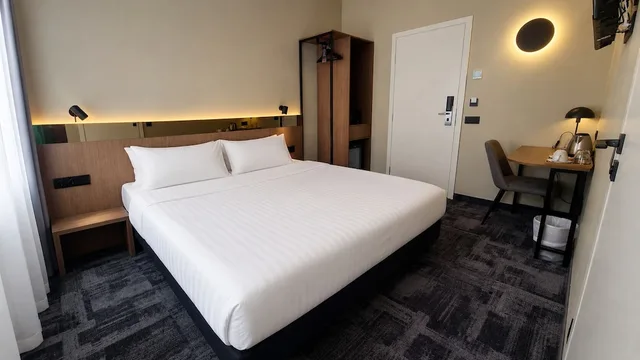 Room, Double Bed, City Hotels Algirdas 3/4