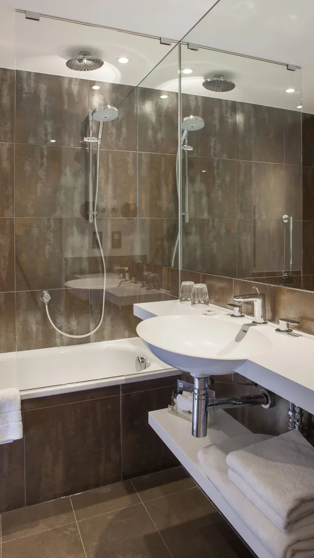 غرفة بريميوم بسرير مزدوج، Crowne Plaza London - Kings Cross 7/8