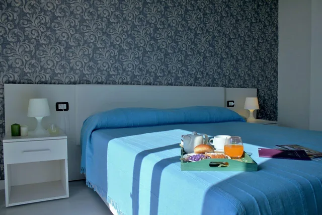 غرفة كلاسيكية بسرير مزدوج أو سريرين منفصلين، Hotel Baia Azzurra 1/1