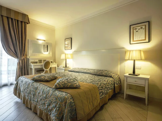 جناح، Parc Hotel Germano Suites 1/3
