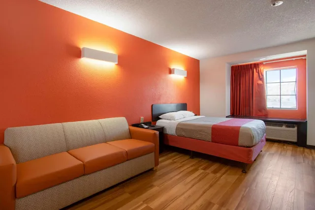 غرفة بسرير كوين، Motel6 El Paso, TX - Southeast 4/10