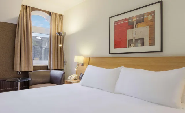 غرفة ديلوكس، Hilton York 3/6