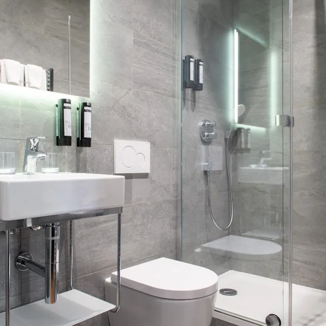 غرفة سوبيريور بسرير كينج، Hotel De La Porte Doree 5/5