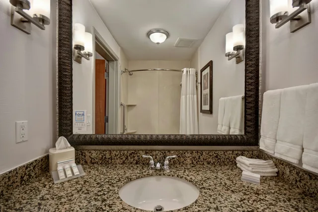 غرفة بسريرين كوين، Hilton Garden Inn Twin Falls 4/4